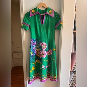 Vintage 70s Polyester unique psychedelic floral design